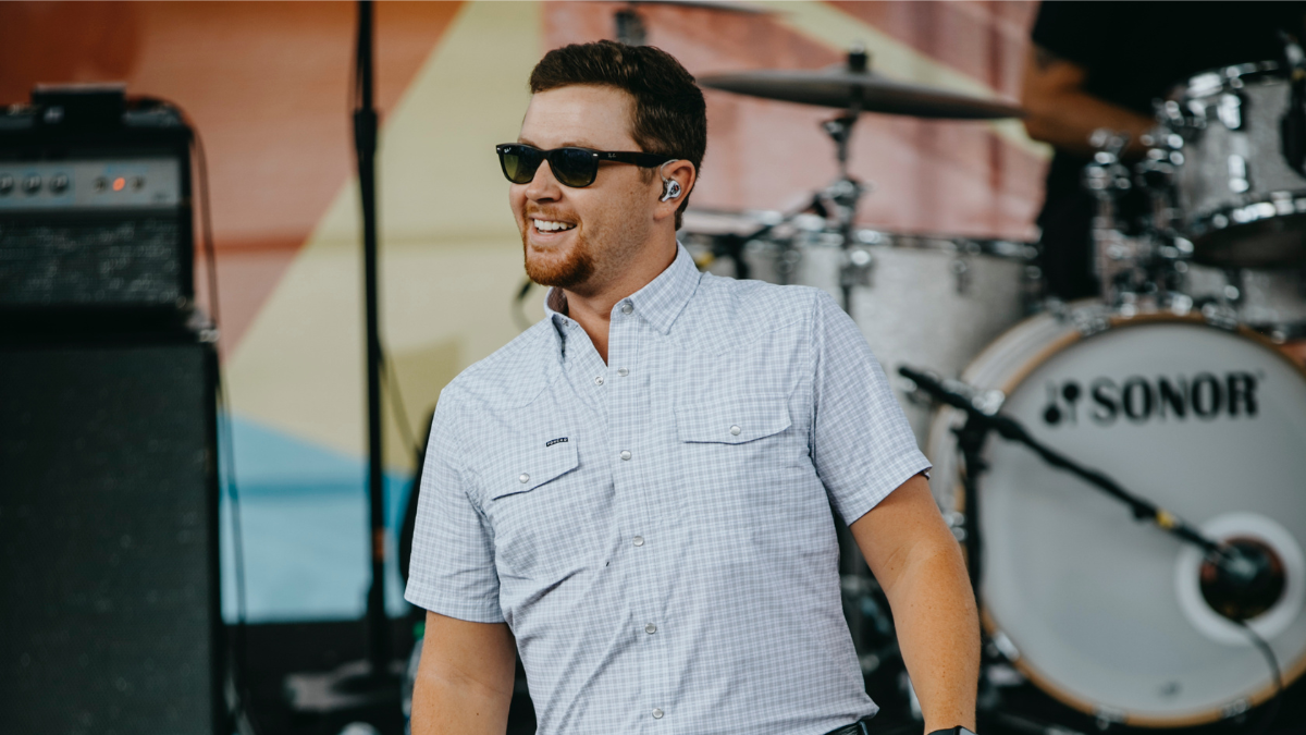 Scotty McCreery's Son Channels George Strait: A Heartwarming Video Scotty McCreery's Son Channels George Strait: A Heartwarming Video