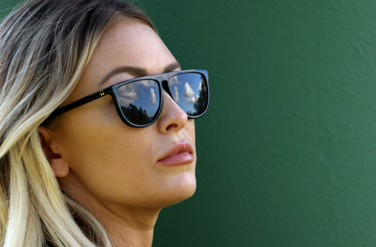 See Paulina Gretzky's Casual Mini Dress Look See Paulina Gretzky's Casual Mini Dress Look