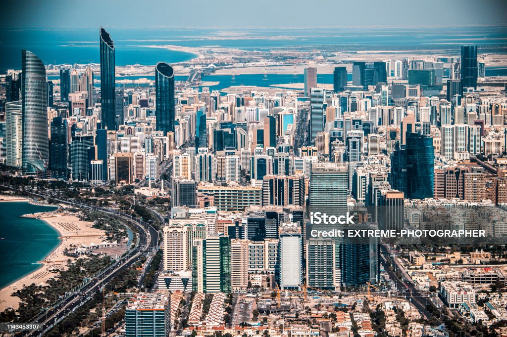 Serangan Rudal Houthi: Dubai Dan Abu Dhabi Dalam Bahaya? Serangan Rudal Houthi: Dubai Dan Abu Dhabi Dalam Bahaya?