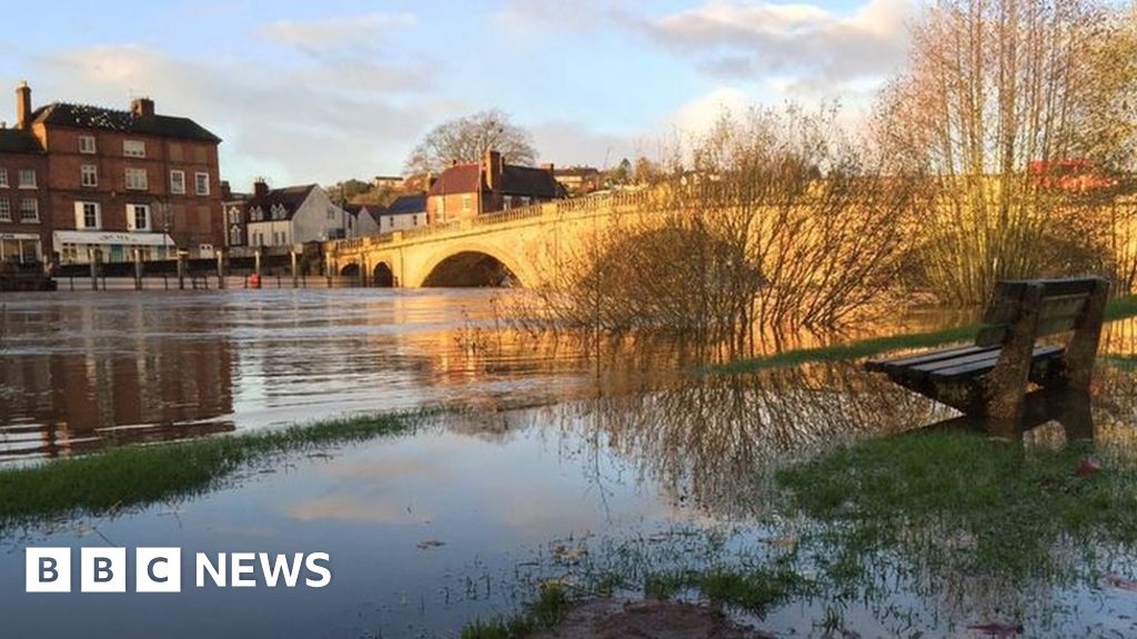 Severe Thunderstorms Bring Flash Flood Threat To Hampshire And Worcester Severe Thunderstorms Bring Flash Flood Threat To Hampshire And Worcester