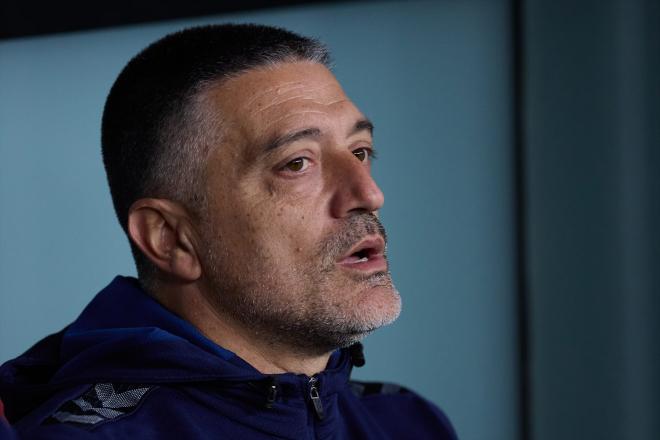 Sevilla FC: Caparrós Sustituye A García Pimienta Sevilla FC: Caparrós Sustituye A García Pimienta