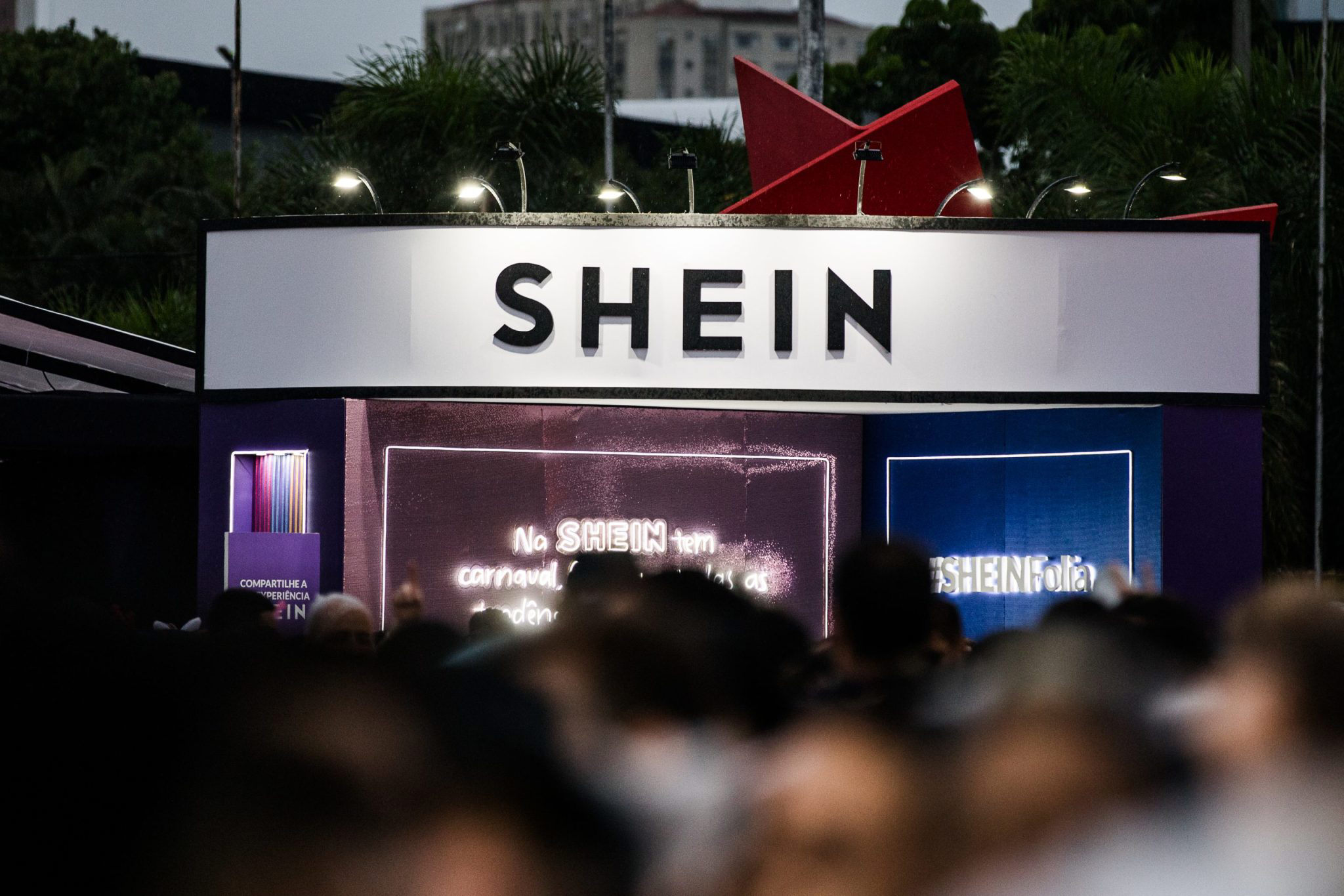 Shein's London IPO: Delayed Due To US Tariff Concerns Shein's London IPO: Delayed Due To US Tariff Concerns