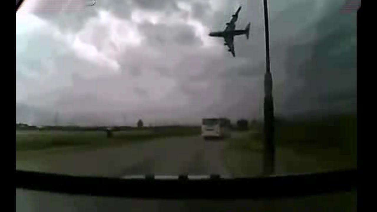 Сильный Снегопад Парализовал Аэропорт Перми Сильный Снегопад Парализовал Аэропорт Перми
