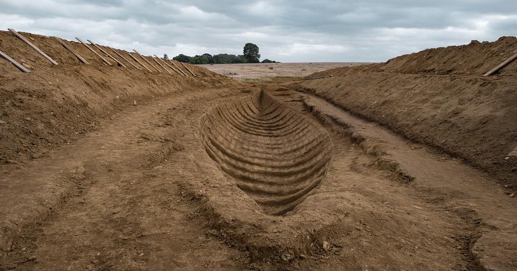Sixth-Century Vessel Unearthed At Sutton Hoo: Analysis Of Cremated Remains Sixth-Century Vessel Unearthed At Sutton Hoo: Analysis Of Cremated Remains