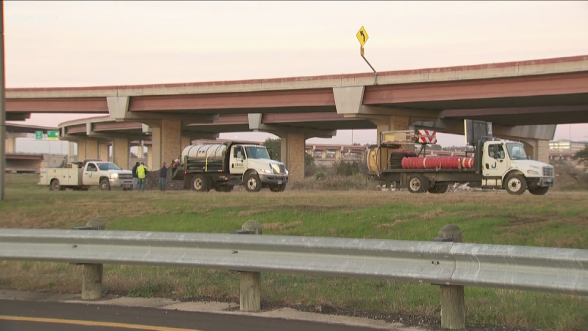 Sleet And Snow Expected In Tulsa: City Crews Pre-Treating Roads Sleet And Snow Expected In Tulsa: City Crews Pre-Treating Roads