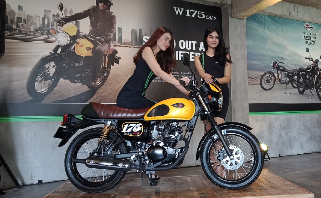 Spesifikasi Dan Perbandingan: Kawasaki W175 Vs Honda ST125 Dax Spesifikasi Dan Perbandingan: Kawasaki W175 Vs Honda ST125 Dax