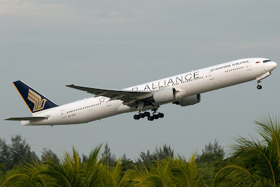 ST Reports: Singapore Airlines To Pay Employees 7+ Months' Bonus ST Reports: Singapore Airlines To Pay Employees 7+ Months' Bonus