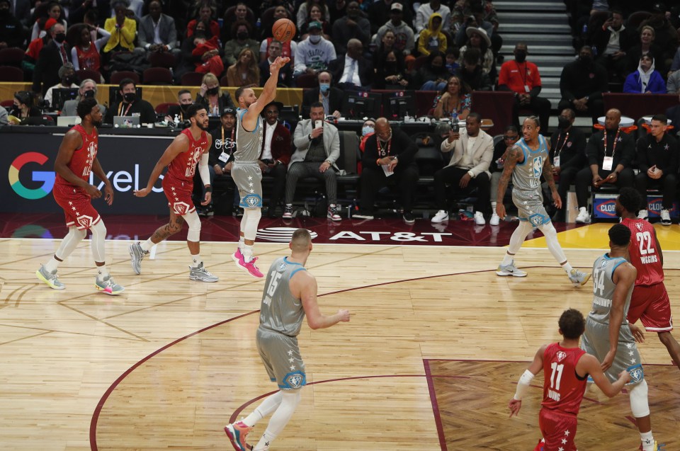 Steph Curry Wins All-Star Game Despite Controversial New Format Steph Curry Wins All-Star Game Despite Controversial New Format