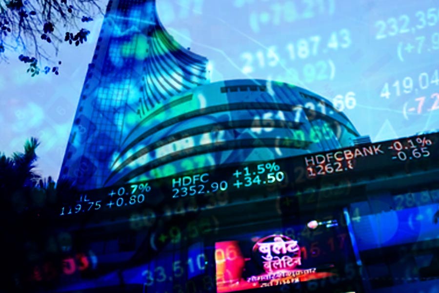 Stock Market Update: Sensex Climbs 100 Points, Nifty At 17,950+ Stock Market Update: Sensex Climbs 100 Points, Nifty At 17,950+