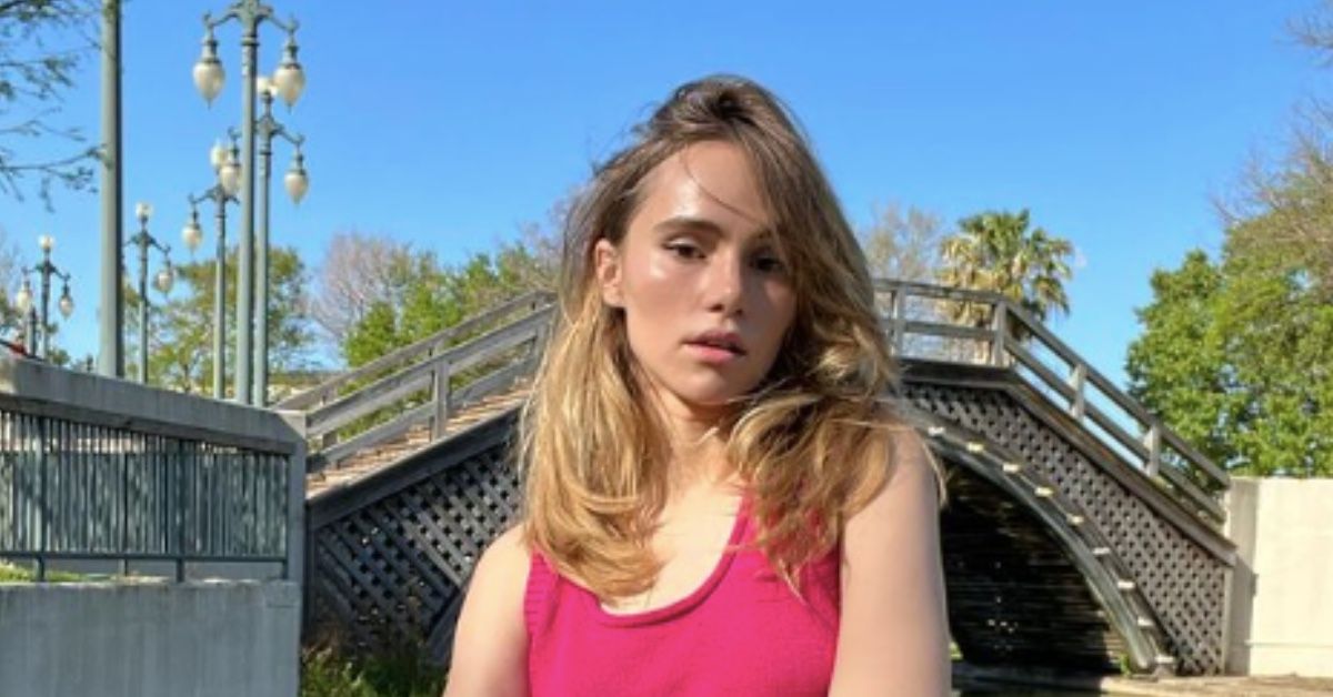Suki Waterhouse's Style Secret: A Small-Town Designer Suki Waterhouse's Style Secret: A Small-Town Designer