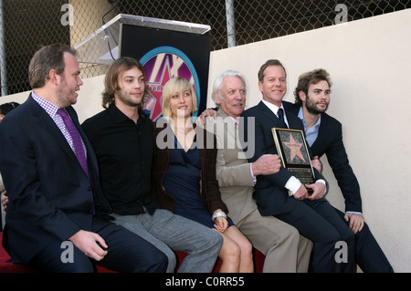 Sutherland Family: Kiefer Honors Donald At Canadian Screen Awards Ceremony Sutherland Family: Kiefer Honors Donald At Canadian Screen Awards Ceremony