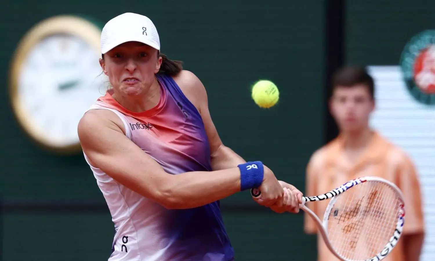 Swiatek Seeks Momentum As Alcaraz And Sinner Launch French Open Challenges Swiatek Seeks Momentum As Alcaraz And Sinner Launch French Open Challenges