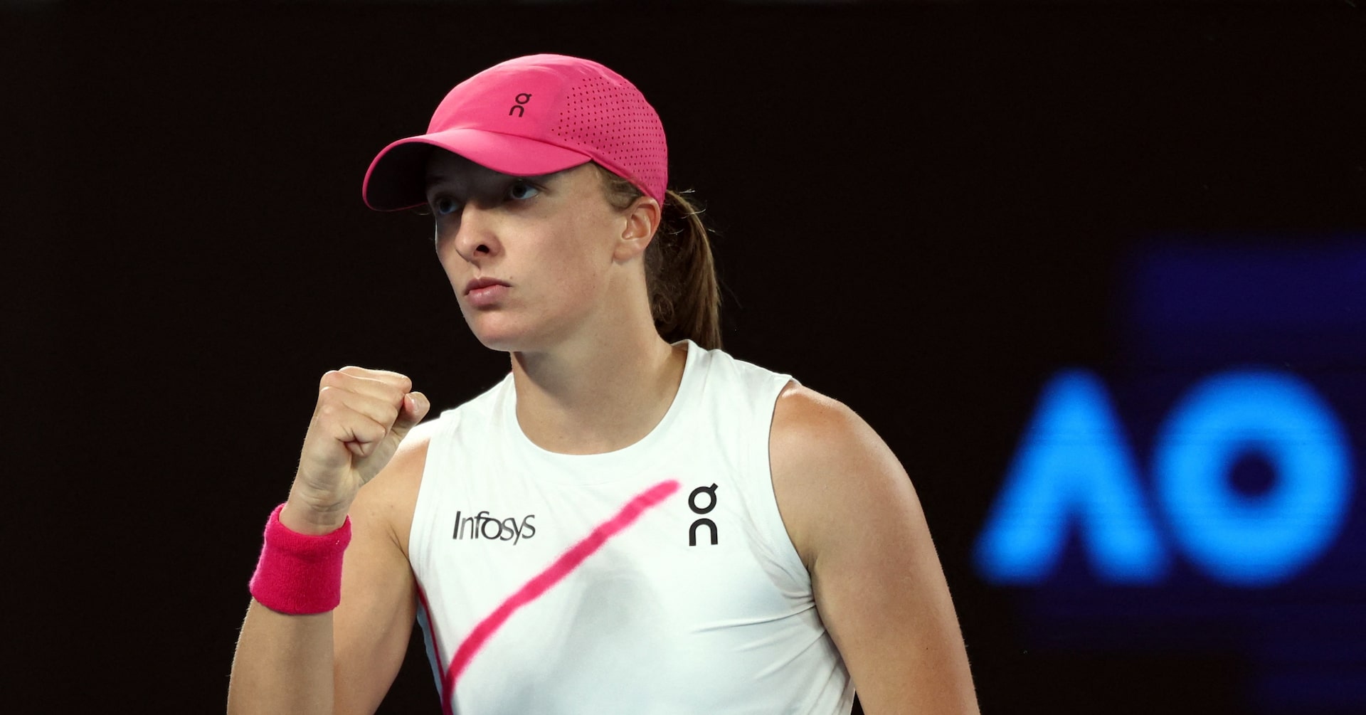 Swiatek's Ranking Plummets Following Rome Loss To Collins Swiatek's Ranking Plummets Following Rome Loss To Collins
