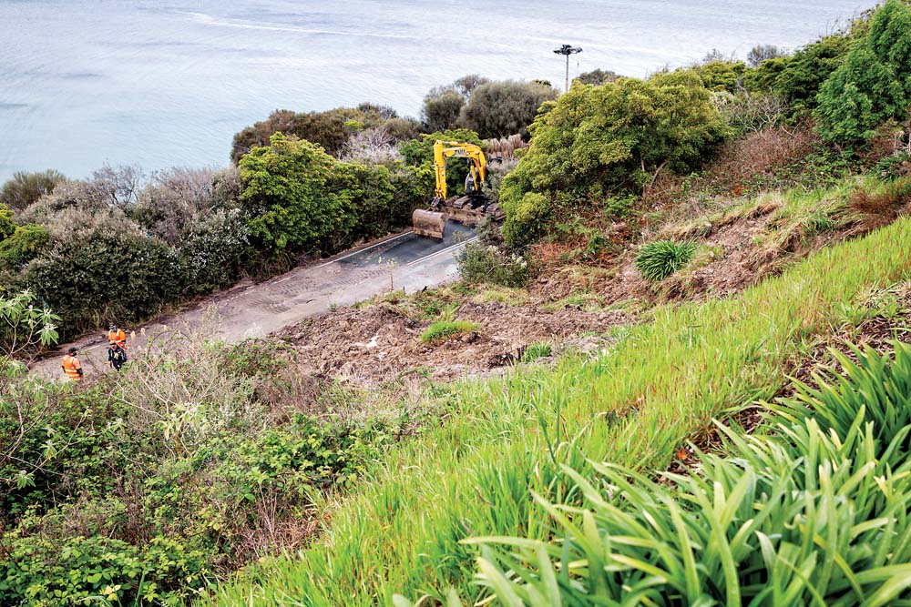 Swiss Mountain Municipality Partially Evacuated: Landslide Threat Swiss Mountain Municipality Partially Evacuated: Landslide Threat