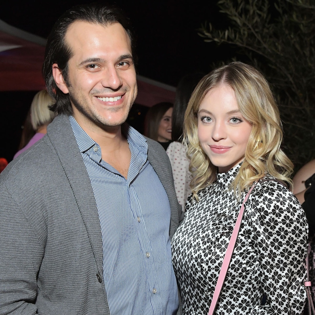 Sydney Sweeney And Jonathan Davino Split: Actress Shows Off Figure Sydney Sweeney And Jonathan Davino Split: Actress Shows Off Figure