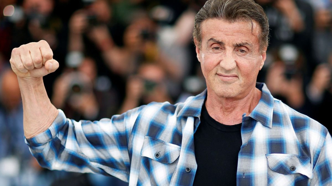 Sylvester Stallone : Une Rencontre Inspirante Pour Une Artiste Sylvester Stallone : Une Rencontre Inspirante Pour Une Artiste