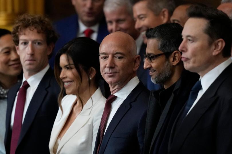 Tech Billionaires' Losses: $194 Billion And Counting After Trump Inauguration Donations Tech Billionaires' Losses: $194 Billion And Counting After Trump Inauguration Donations