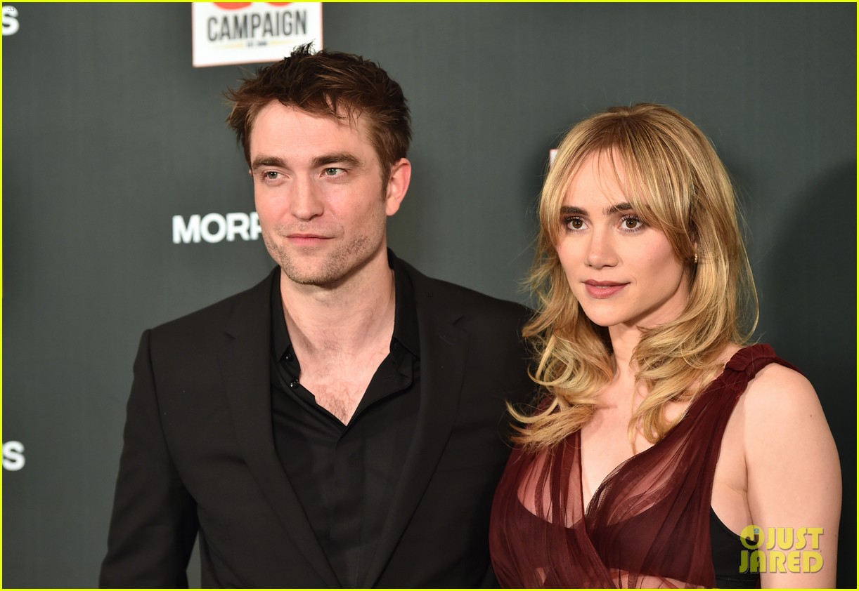 The Batman 2 Rumors Intensify: Robert Pattinson And Suki Waterhouse Spotted Holding Hands In New York The Batman 2 Rumors Intensify: Robert Pattinson And Suki Waterhouse Spotted Holding Hands In New York