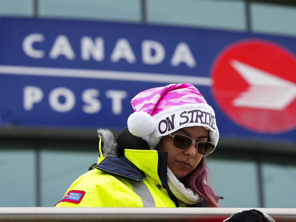 The Looming Canada Post Strike: A Customer Perspective The Looming Canada Post Strike: A Customer Perspective