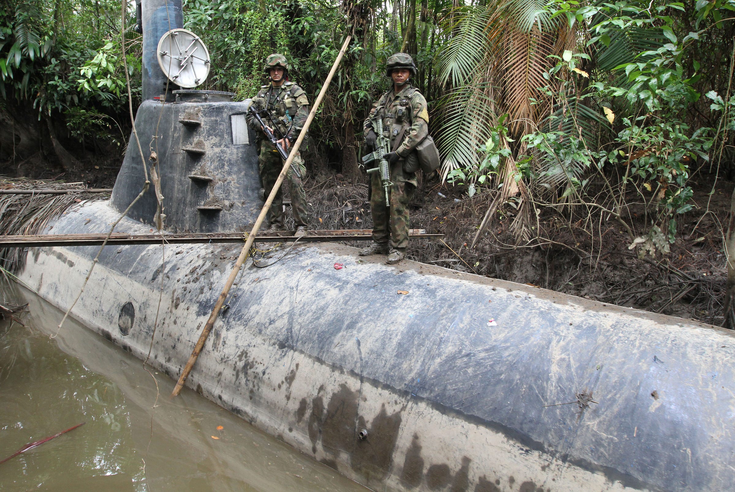 The Rise Of Cocaine: Powerful Drugs And Sophisticated Narco-Submarine Networks The Rise Of Cocaine: Powerful Drugs And Sophisticated Narco-Submarine Networks