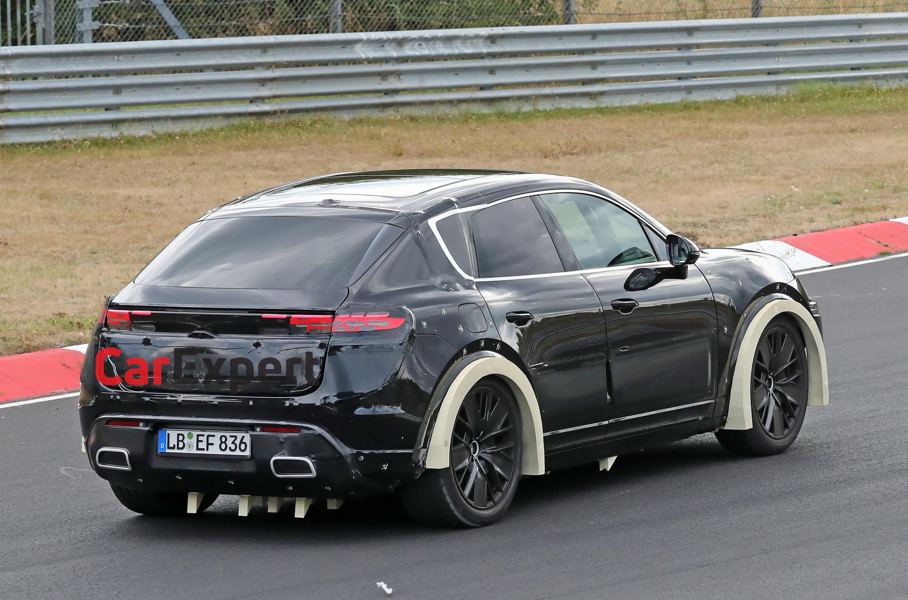 The Ultimate Porsche Macan Buyer's Guide: Models, Specs & Pricing The Ultimate Porsche Macan Buyer's Guide: Models, Specs & Pricing
