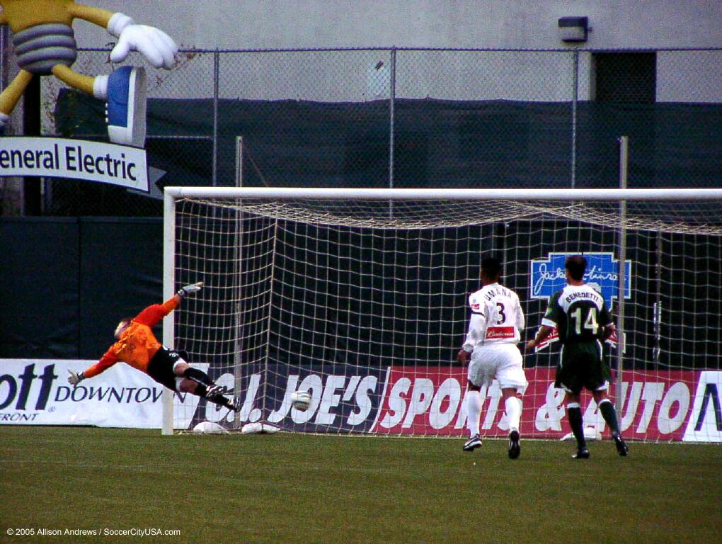 Timbers Lose To Earthquakes 4-1: Mora's Goal Not Enough Timbers Lose To Earthquakes 4-1: Mora's Goal Not Enough