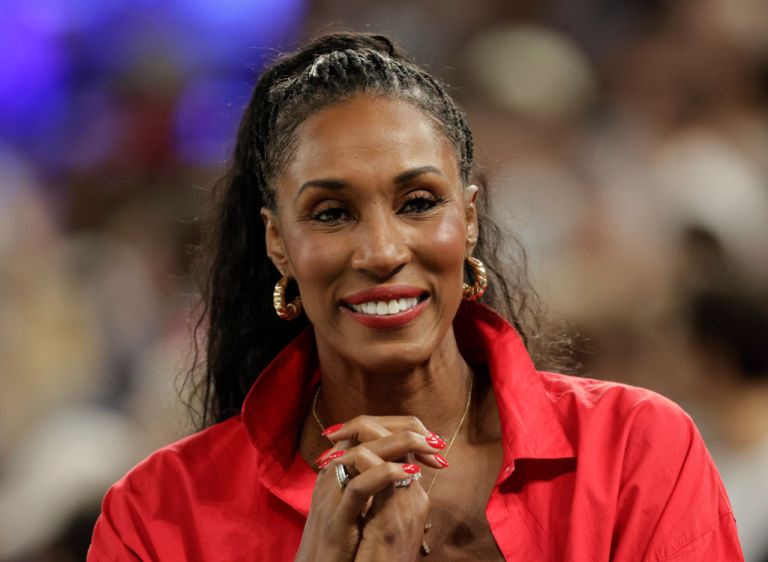 Top 16 Black WNBA Players: A Legacy Of Dominance Top 16 Black WNBA Players: A Legacy Of Dominance