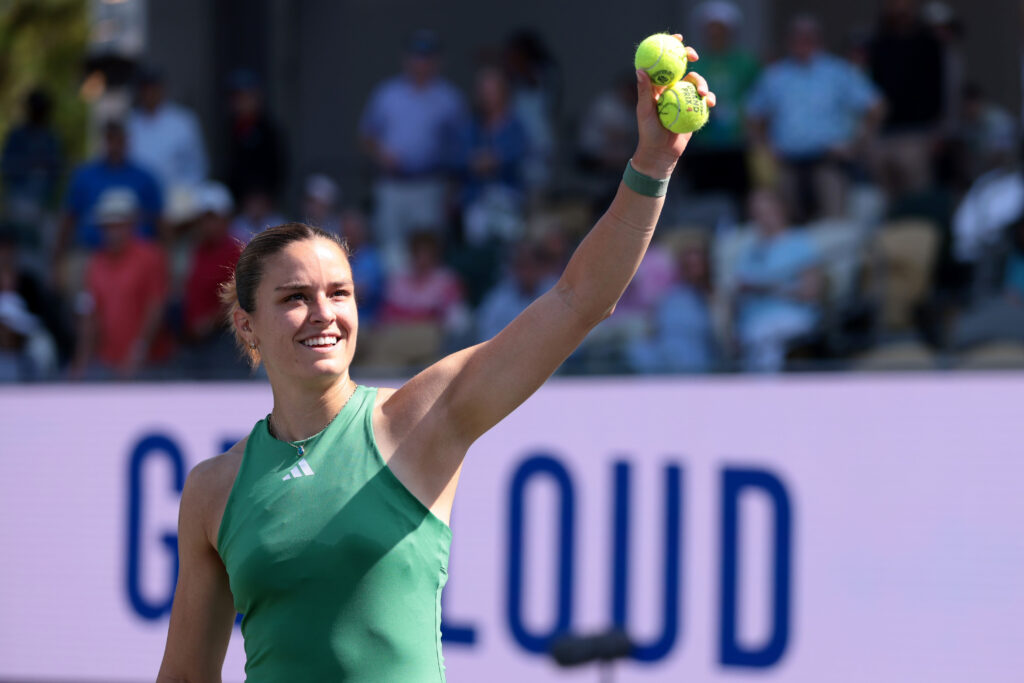 Top Seed Pegula Triumphs Over Collins In Charleston Final Top Seed Pegula Triumphs Over Collins In Charleston Final