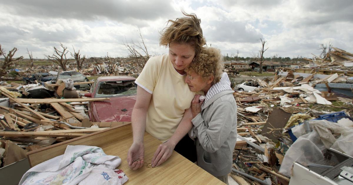 Tornadoes Cause 25 Deaths, Massive Destruction Across Central US Tornadoes Cause 25 Deaths, Massive Destruction Across Central US