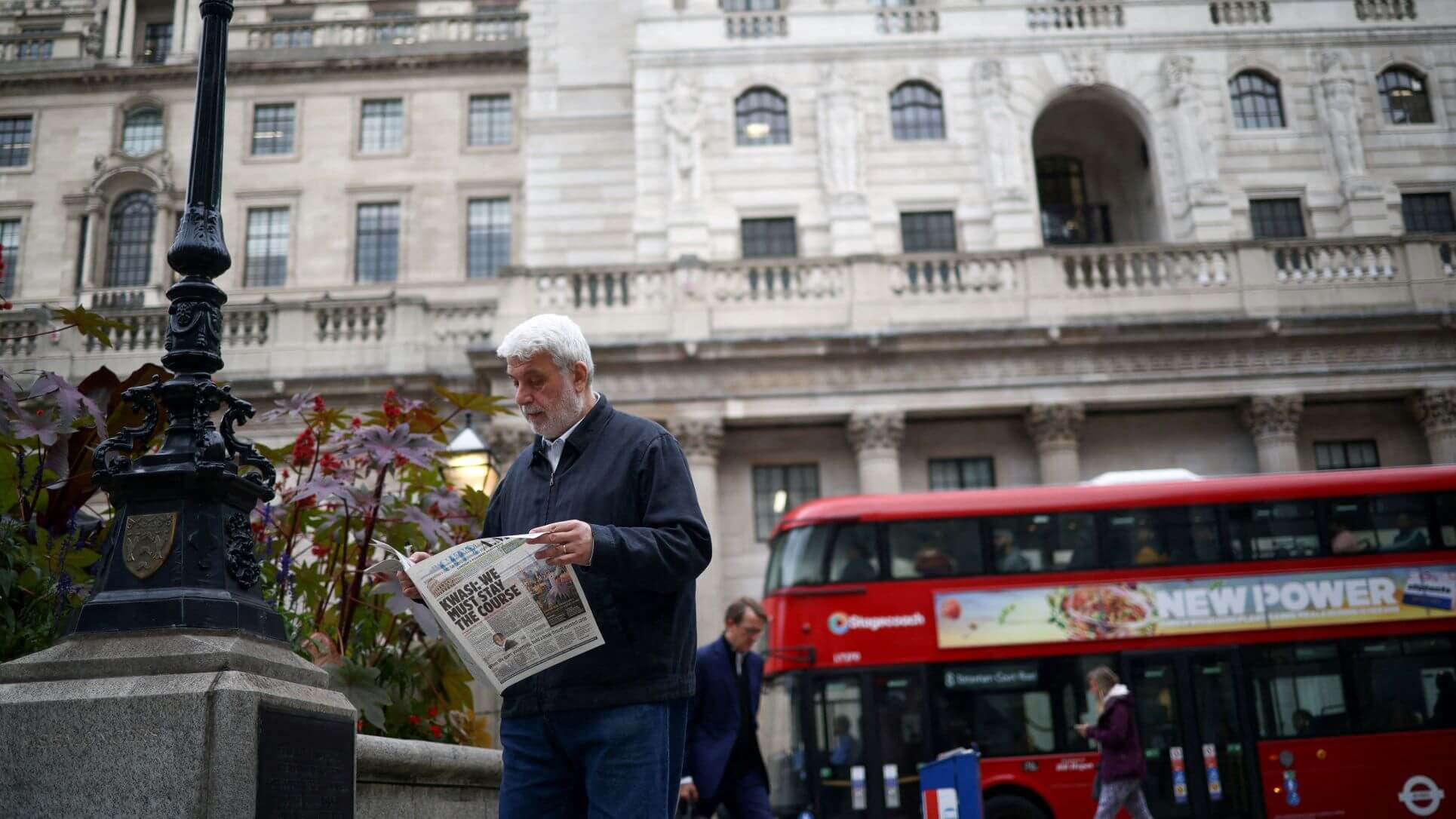 Traders Reduce BOE Rate Cut Expectations As Pound Rises Following UK Inflation Data Traders Reduce BOE Rate Cut Expectations As Pound Rises Following UK Inflation Data