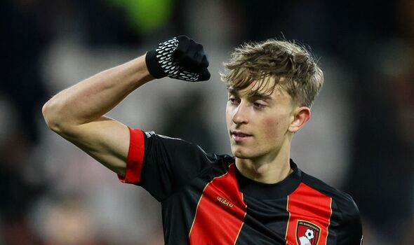 Transfer Battle Heats Up: Arsenal, Chelsea Vie For Dean Huijsen Transfer Battle Heats Up: Arsenal, Chelsea Vie For Dean Huijsen