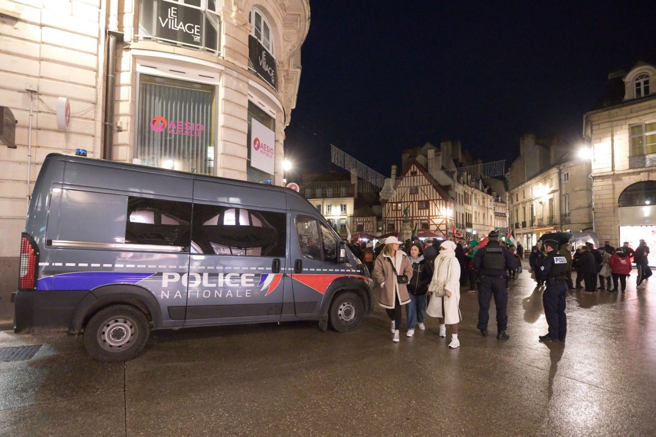 Trois Hommes Victimes D'une Agression Brutale Au Lac Kir À Dijon Trois Hommes Victimes D'une Agression Brutale Au Lac Kir À Dijon