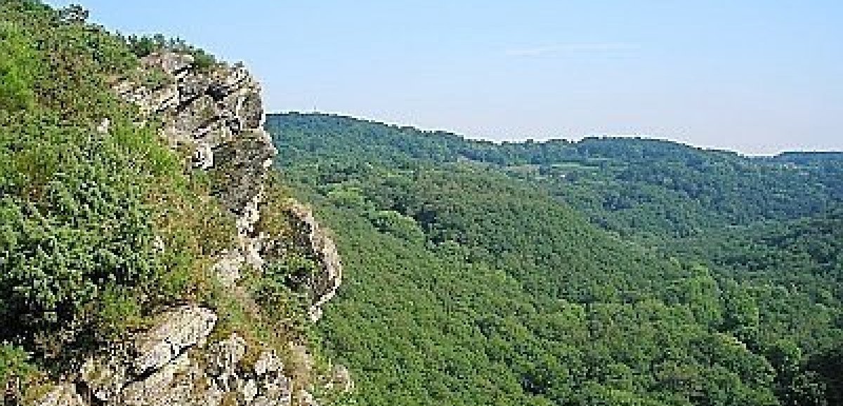 Trois Jeunes Du Bocage Ornais Relèvent Un Défi De 8000 Km Trois Jeunes Du Bocage Ornais Relèvent Un Défi De 8000 Km