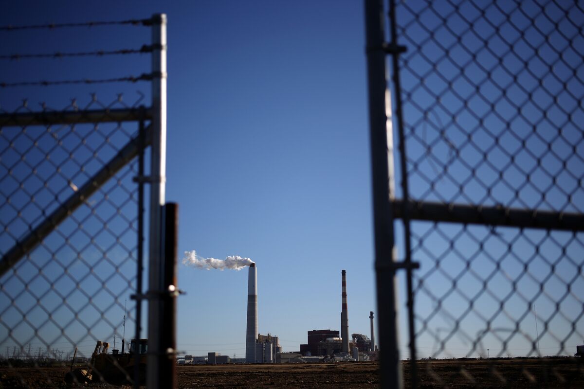 Trump Administration Considers Speeding Up Nuclear Power Plant Construction Trump Administration Considers Speeding Up Nuclear Power Plant Construction