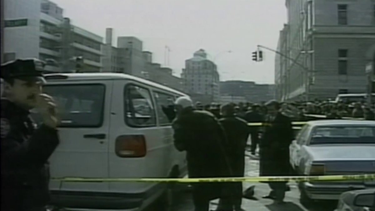 Two Killed In Mexican Navy Ship's Brooklyn Bridge Accident Two Killed In Mexican Navy Ship's Brooklyn Bridge Accident
