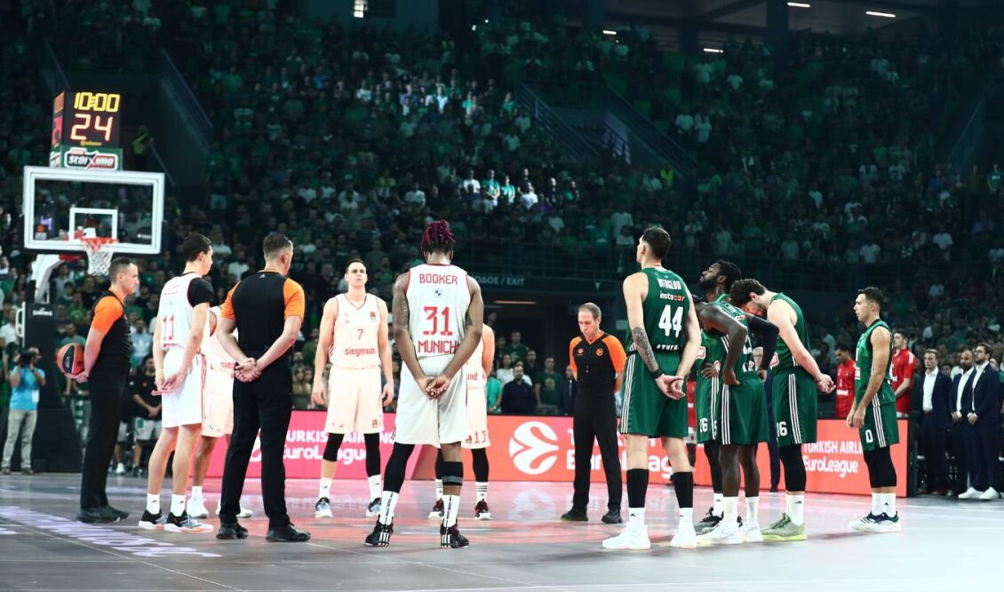 Τζορτζ Μπάλντοκ: Η Γυμνή Γιορτή Του Προπονητή Της Σέφιλντ Γιουνάιτεντ Τζορτζ Μπάλντοκ: Η Γυμνή Γιορτή Του Προπονητή Της Σέφιλντ Γιουνάιτεντ
