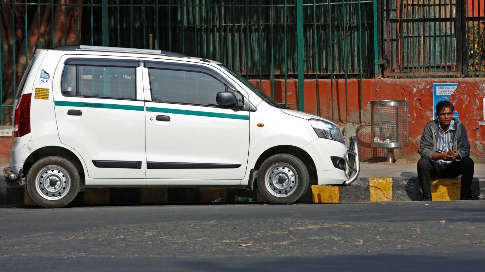 Uber Expands Pet Transportation Services To Delhi And Mumbai Uber Expands Pet Transportation Services To Delhi And Mumbai