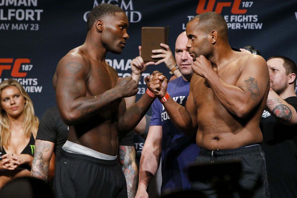 UFC 210: Cormier Vs. Johnson 2 – Expert Predictions And Match Breakdown UFC 210: Cormier Vs. Johnson 2 – Expert Predictions And Match Breakdown