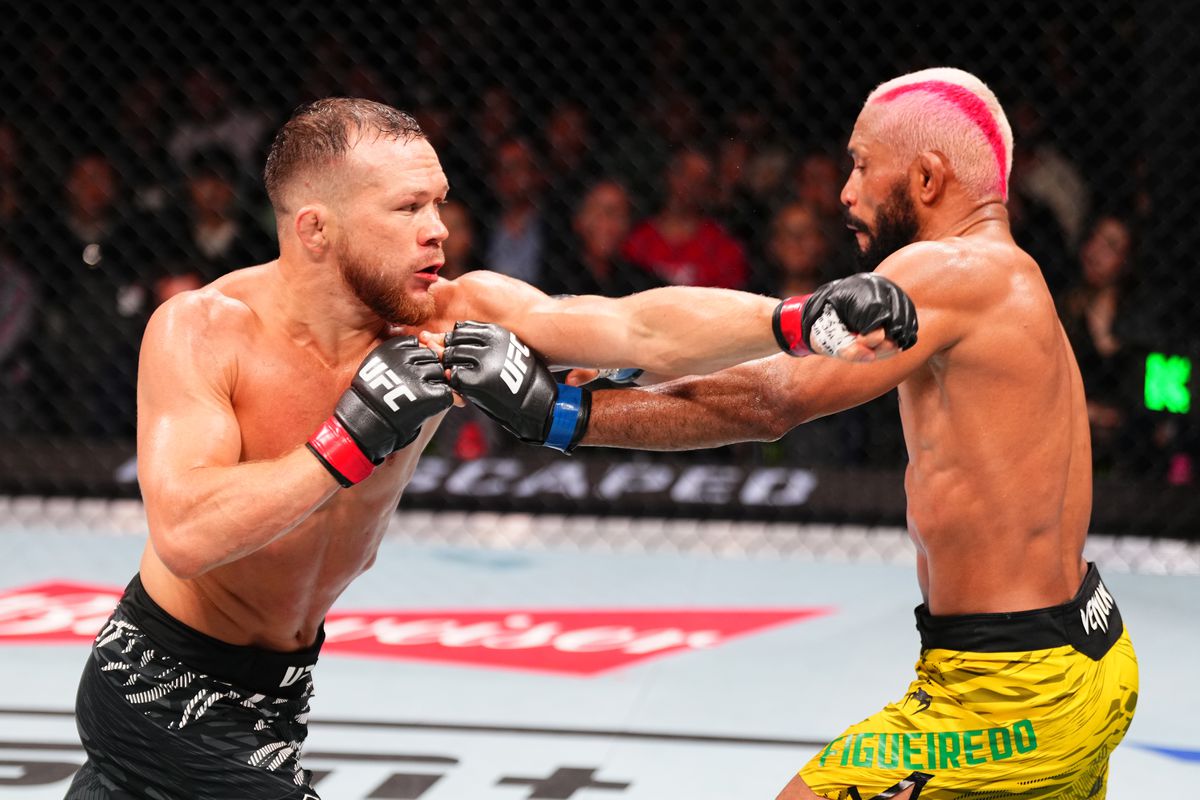 UFC On ESPN 67 Results: Sandhagen Vs. Figueiredo - Full Fight Card & Winners UFC On ESPN 67 Results: Sandhagen Vs. Figueiredo - Full Fight Card & Winners