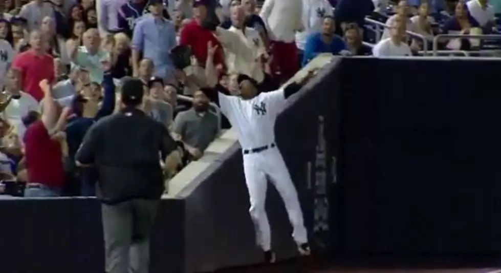 Unbelievable Catch: Mariners Outfielder's Heroic Play Vs. Giants Unbelievable Catch: Mariners Outfielder's Heroic Play Vs. Giants