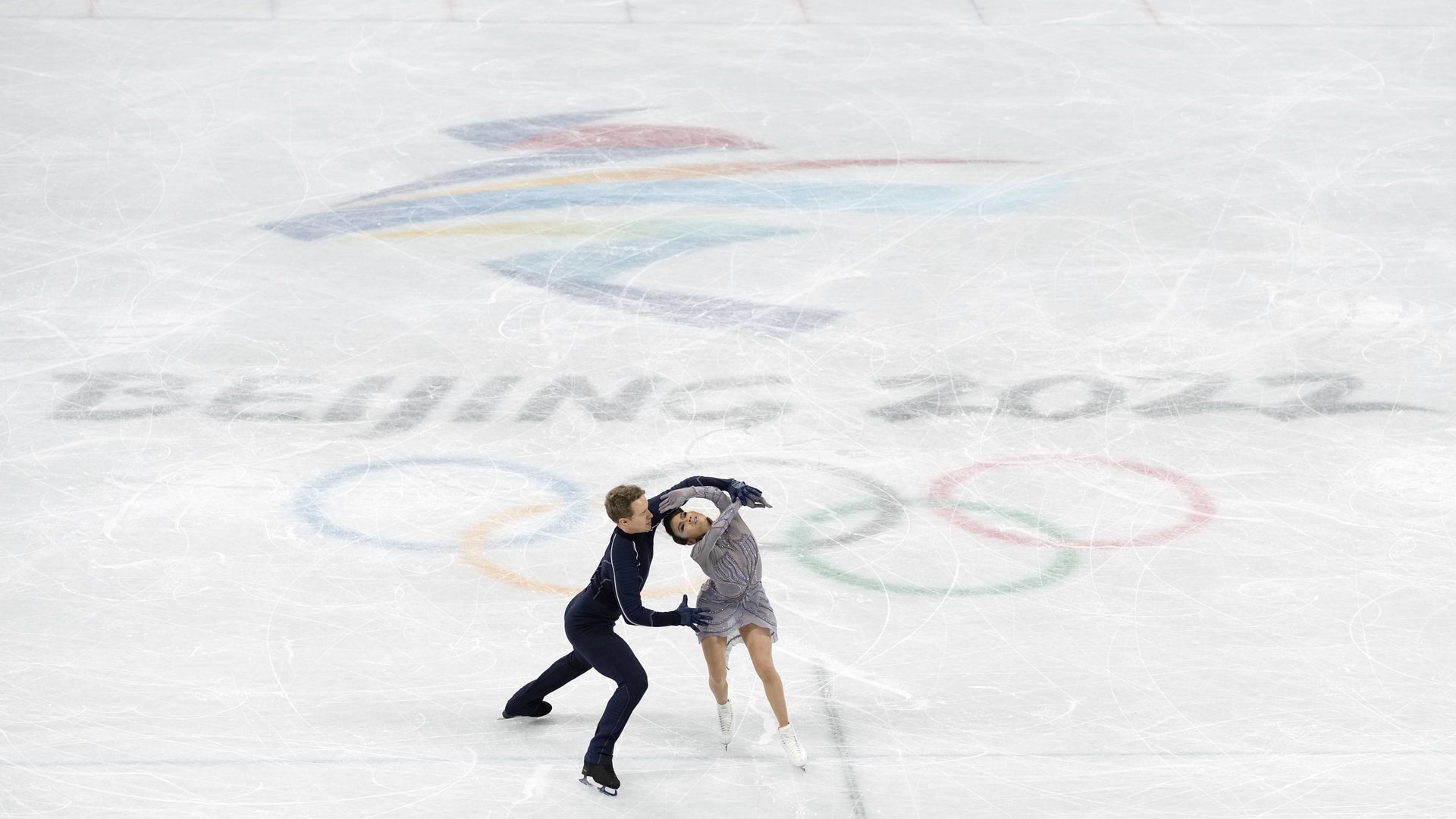 US Figure Skating Team's Chock And Bates In Top Position At Worlds US Figure Skating Team's Chock And Bates In Top Position At Worlds
