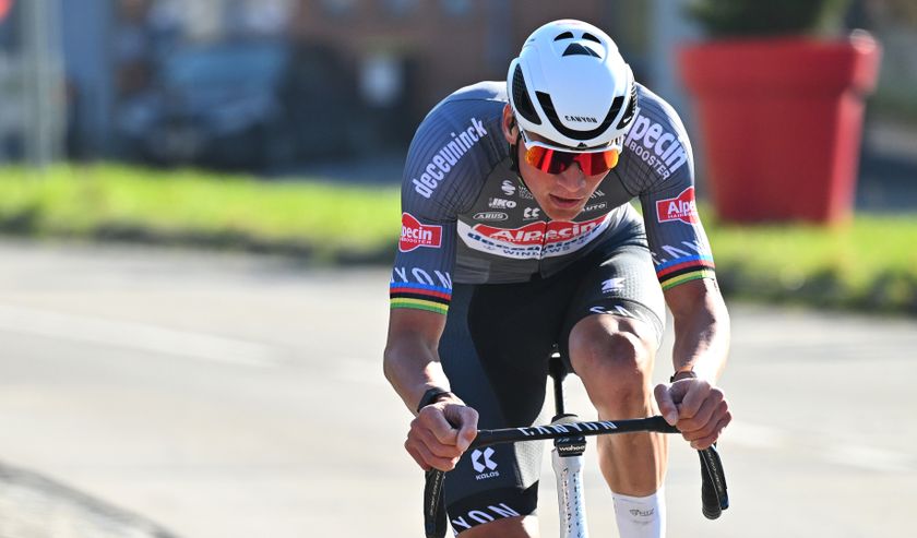 Van Der Poel Vs Pogačar: Tour Of Flanders Showdown Ends In Pogačar's Favor Van Der Poel Vs Pogačar: Tour Of Flanders Showdown Ends In Pogačar's Favor