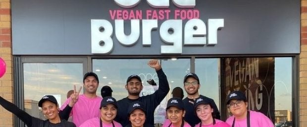 Vegan Food Revolution: Odd Burger Launches In 7-Eleven Stores Across Canada Vegan Food Revolution: Odd Burger Launches In 7-Eleven Stores Across Canada