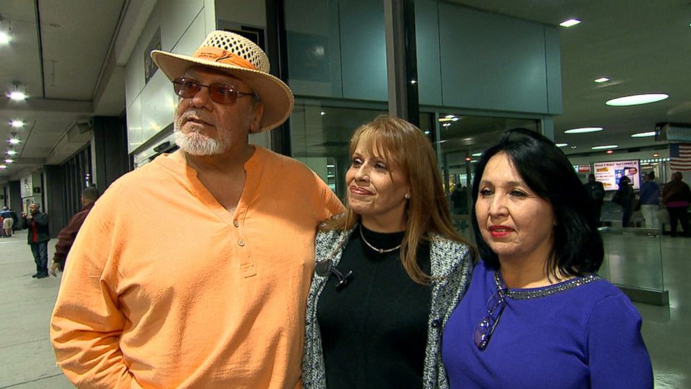 Visita Familiar De Boris Johnson A Texas Termina Con Ataque De Avestruz Visita Familiar De Boris Johnson A Texas Termina Con Ataque De Avestruz