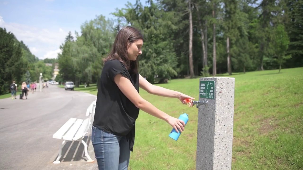 Vodni Festival Songkran: Tajske Ulice Preoblikovane V Vodna Bojišča Vodni Festival Songkran: Tajske Ulice Preoblikovane V Vodna Bojišča
