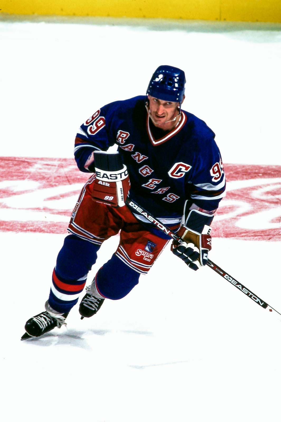 Wayne Gretzky Fast Facts: A Quick Look At The Great One's Career Wayne Gretzky Fast Facts: A Quick Look At The Great One's Career