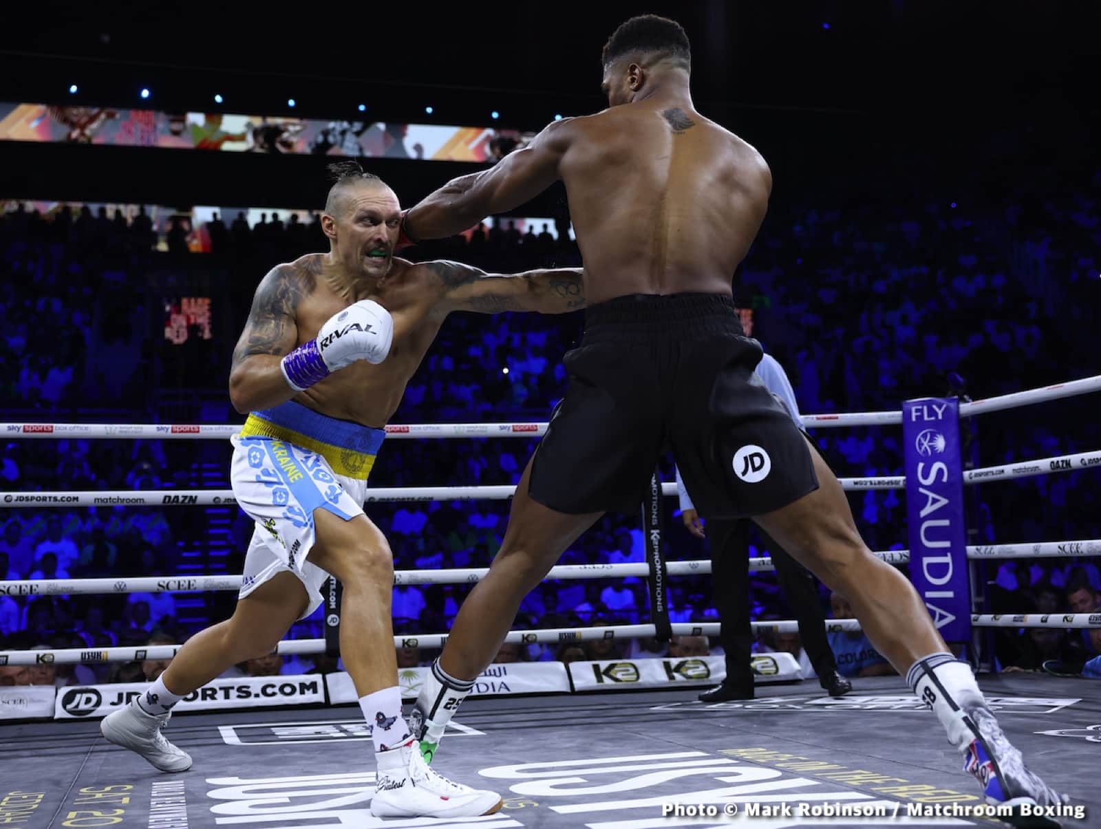 WBO Weighs Dubois-Usyk Rematch Amidst Parker's Mandatory Wait WBO Weighs Dubois-Usyk Rematch Amidst Parker's Mandatory Wait
