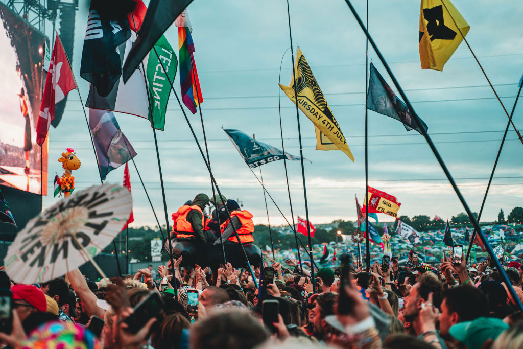 Will An Iconic Rock Band Return To Glastonbury Only In A Life Or Death Situation? Will An Iconic Rock Band Return To Glastonbury Only In A Life Or Death Situation?