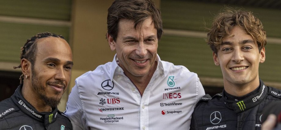 Wolff Drops Another Hint: George Russell's Mercedes F1 Seat Wolff Drops Another Hint: George Russell's Mercedes F1 Seat